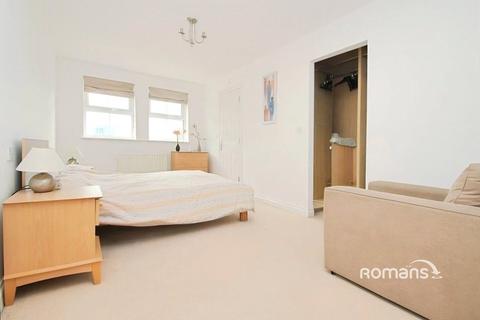 undefined, Crispin Way, Uxbridge, UB8
