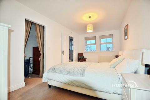 undefined, Crispin Way, Uxbridge, UB8