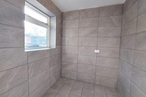 3 bedroom terraced house to rent, Green End Road, Cambridge, CB4