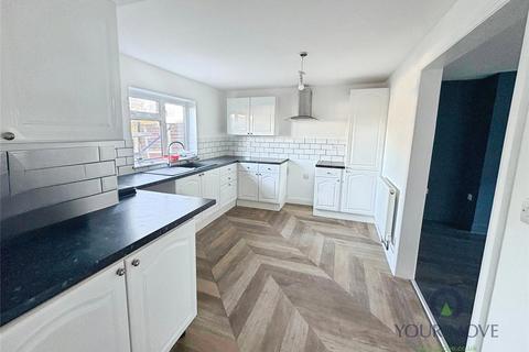 3 bedroom terraced house to rent, Eaton Avenue, Derbyshire DE7