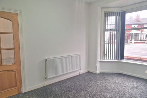 2 bedroom terraced house to rent, Ashworth Lane, Bolton, BL1
