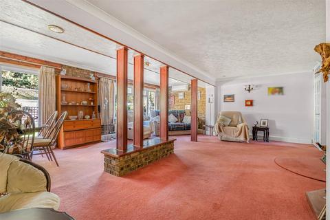 4 bedroom detached bungalow for sale, Moulton Avenue, Kentford CB8