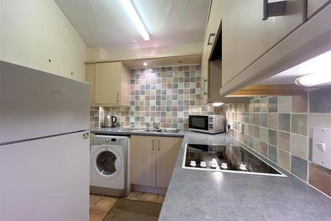 2 bedroom flat for sale, St. Nicholas Church Street, Warwick