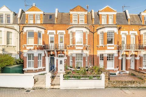 Norroy Road, London SW15