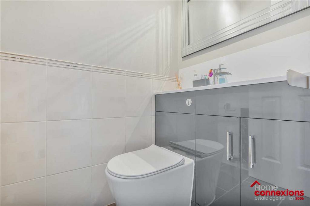 Lower Level WC