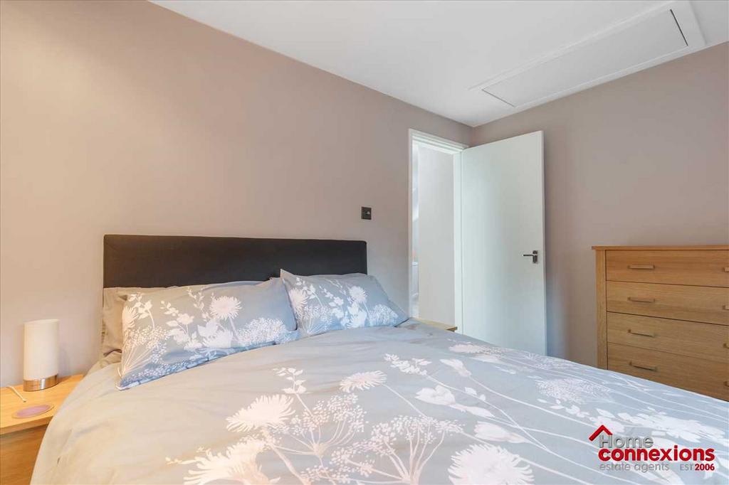Bedroom One (2)