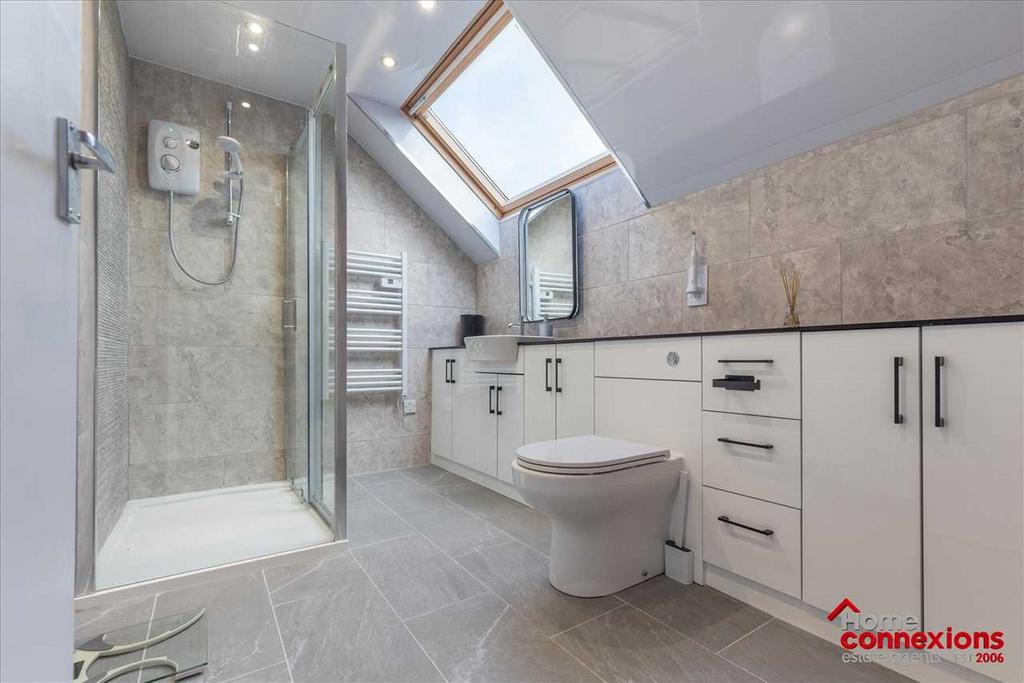Shower Room (1)