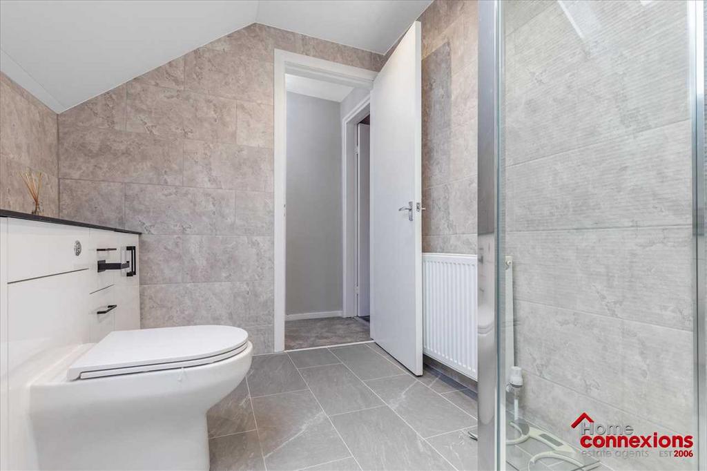 Shower Room (2)