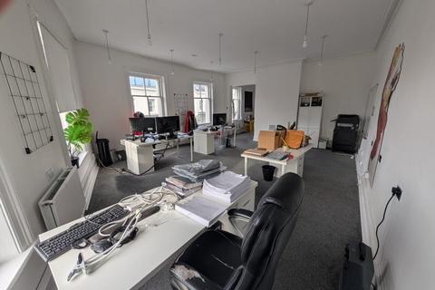 Office to rent, 1-3B Park St Lytham St. Annes FY8 5LU