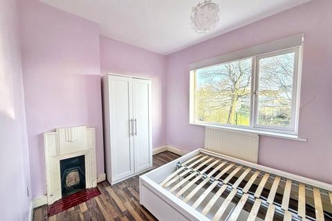 2 bedroom semi-detached house for sale, Heyburn Gardens, Condercum Park, Newcastle upon Tyne, Tyne and Wear, NE15 6QT