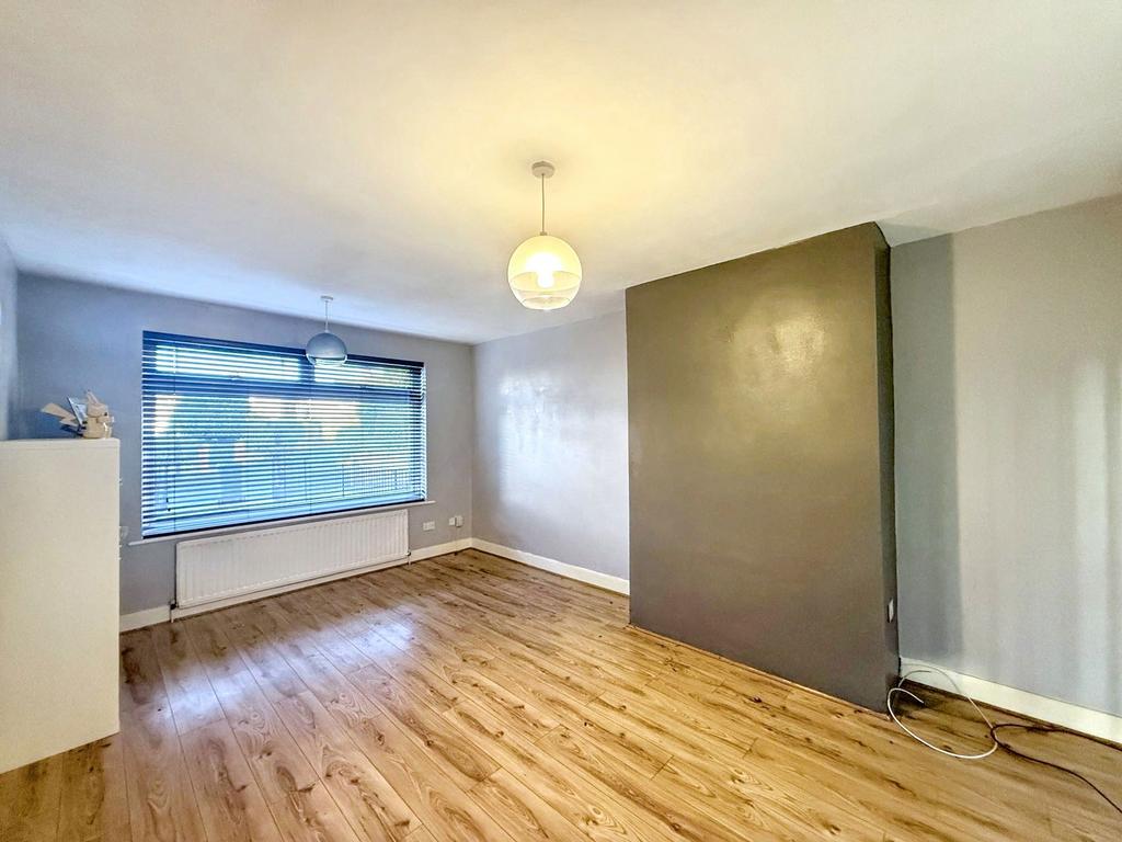 House in Newcastle upon Tyne, Tyne and Wear - More