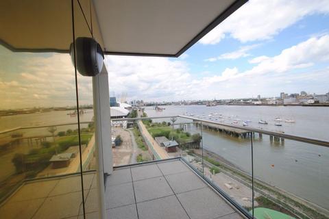 2 bedroom apartment to rent, City Peninsula, Barge walk, LONDON, SE10
