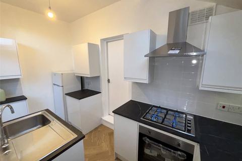 undefined, Park Lane, Surrey SM5