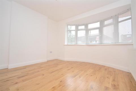 4 bedroom house to rent, Churston Drive, Morden SM4