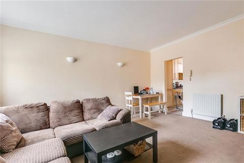 1 bedroom flat to rent, Lavender Hill, London SW11