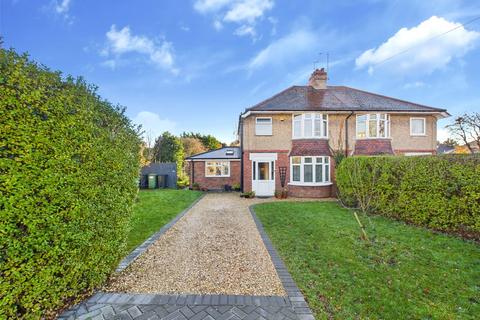 3 bedroom semi-detached house for sale - Kendal Road, Gloucester, Gloucestershire, GL2