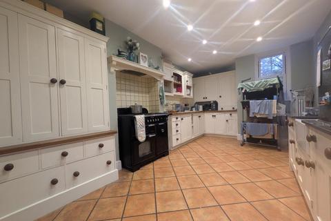 undefined, Lynwood Road, Redhill