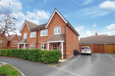 4 bedroom semi-detached house to rent, Baillie Close, Swindon SN25