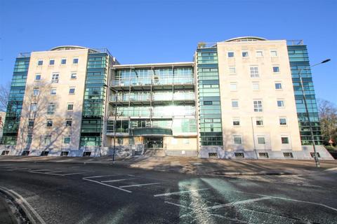 2 bedroom flat to rent, Westgate Apartments Leeman Road, York