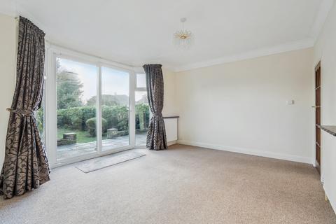 2 bedroom semi-detached bungalow for sale, Compton Rise, Pinner, HA5