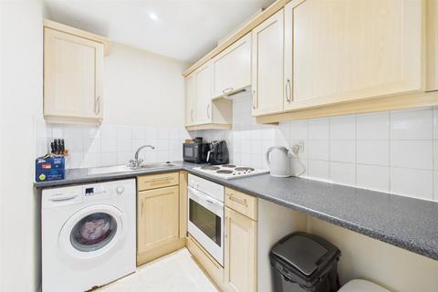 undefined, Finsbury Close, Great Sankey, WA5