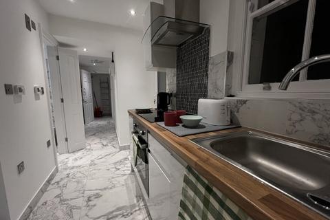 undefined, Walsingham Road, Swindon SN3