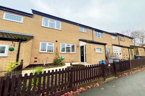 3 bedroom terraced house for sale, Braemar Close, Stevenage