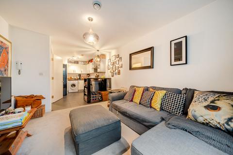 1 bedroom apartment for sale, Woods House, 7 Gatliff Road, London, SW1W