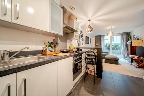 1 bedroom apartment for sale, Woods House, 7 Gatliff Road, London, SW1W