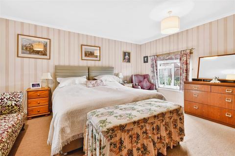 4 bedroom detached house for sale, Gracious Street, Huby, York