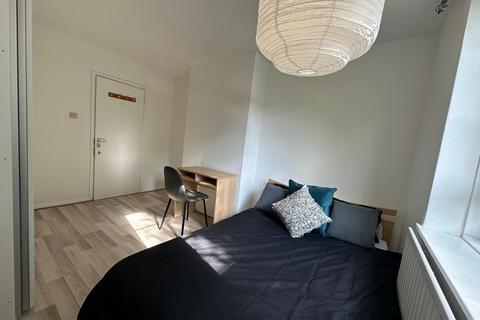 undefined, Boyd Street, London E1