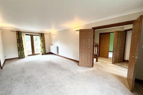 5 bedroom detached house to rent, Rectory Lane, Long Newton, Stockton-On-Tees
