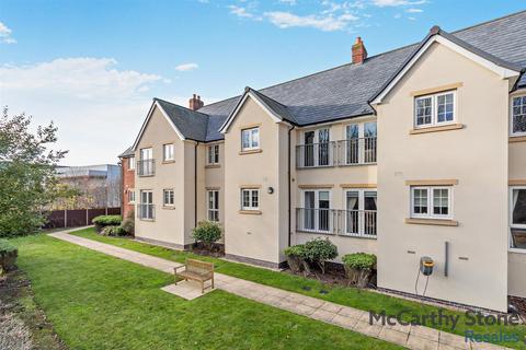1 bedroom apartment for sale, Roslyn Court, Lisle Lane, Ely, Cambridgeshire, CB7 4FA