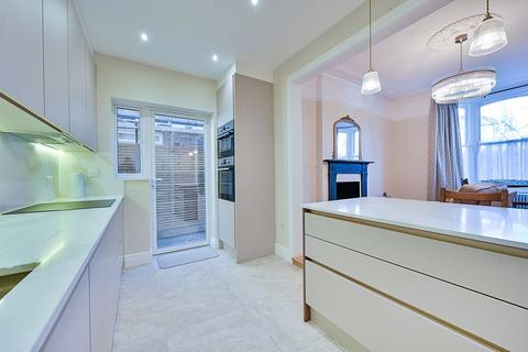 undefined, Rosemont Road, Acton, W3