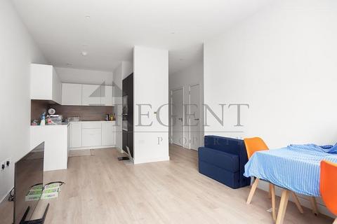 undefined, The Shoreline, Woodberry Down, N4
