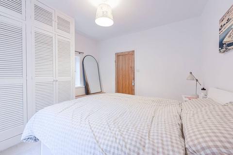 undefined, Stephendale Road, Fulham, London, SW6