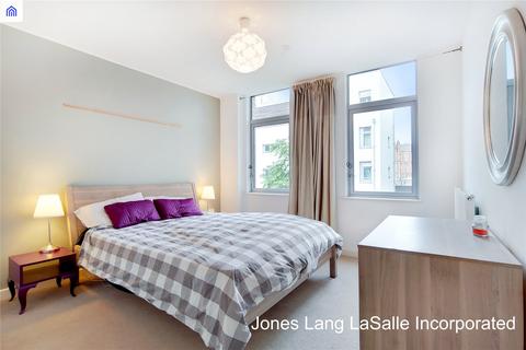 undefined, Salton Square London E14