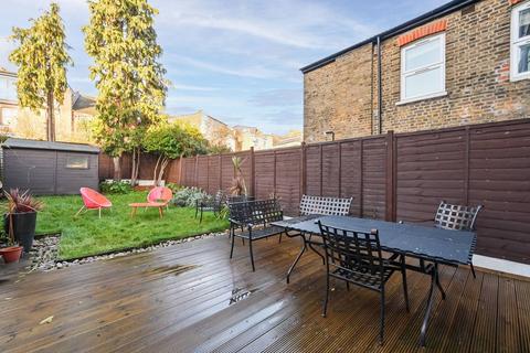 undefined, Warwick Road, N11, Bounds Green, London, N11