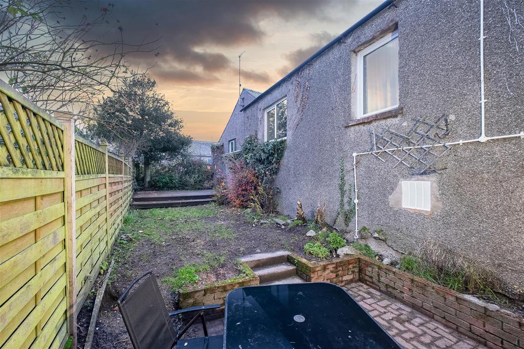 Butterfly Cottage, 4 School View (1 of 14).jpg
