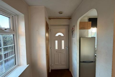 undefined, Housman Close, Newport Pagnell