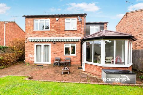 Eskdale Gardens, Maidenhead, Berkshire, SL6