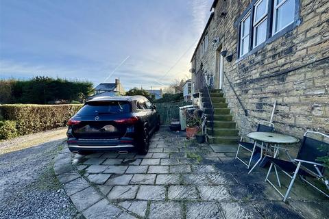 2 bedroom end of terrace house for sale, Town End, Almondbury, Huddersfield, HD5 8NW