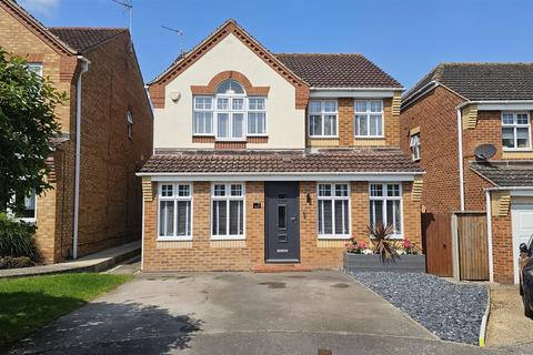 4 bedroom detached house for sale, Osprey Close, Bingham, Nottinghamshire