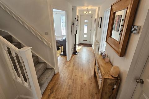 4 bedroom detached house for sale, Osprey Close, Bingham, Nottinghamshire