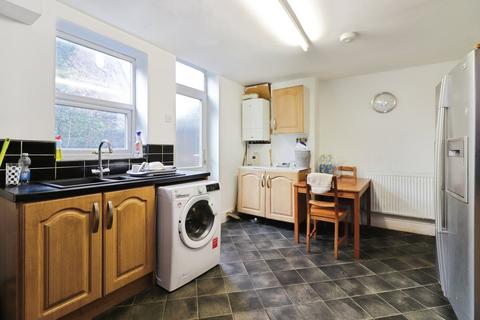 3 bedroom semi-detached house for sale, Meersbrook Avenue, Sheffield S8