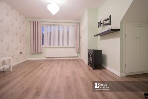 3 bedroom semi-detached house to rent, Grass Street, Ilkeston, Derbyshire, DE7 8LG
