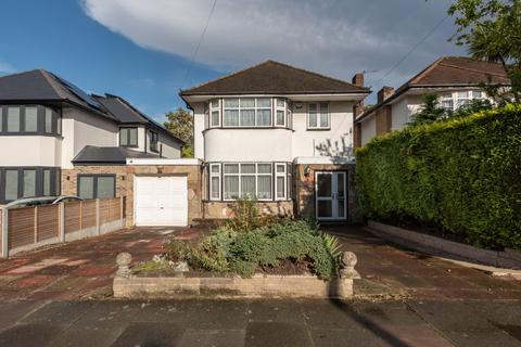3 bedroom semi-detached house to rent, Lakenheath, London
