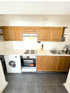 2 bedroom flat to rent, Caledonian Road, London N1