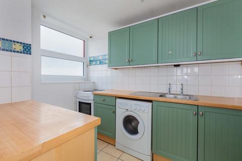 1 bedroom flat for sale, High Street, Langley SL3