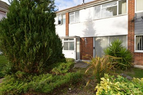 3 bedroom terraced house to rent, Bealing Close, Southampton SO16